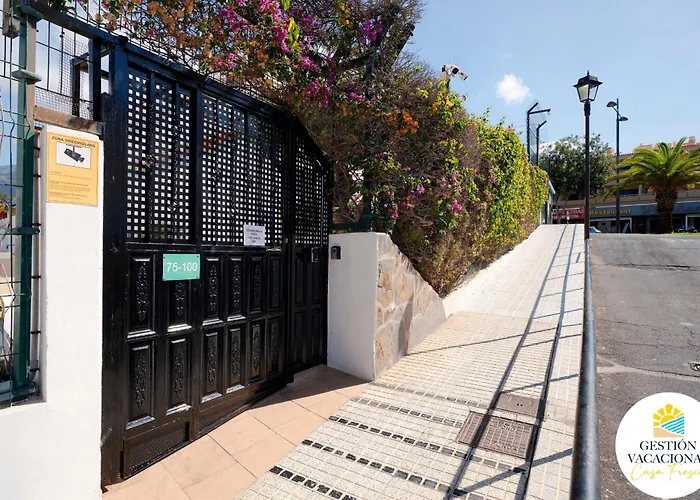 Апартаменти Marina Primavera Heated Pool Free Wifi *