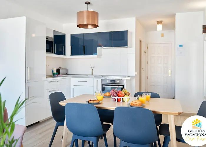 Апартаменти Marina Primavera Heated Pool Free Wifi *